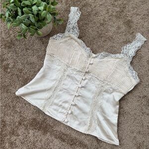 🤍Princess Polly Cream Lace Top🍦
